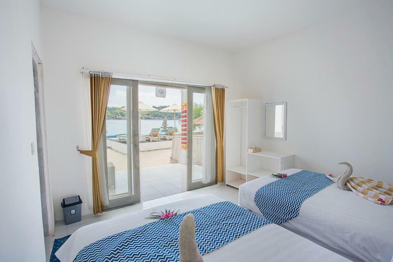 The Waterfront Beach House Нуса Лембонган Екстериор снимка