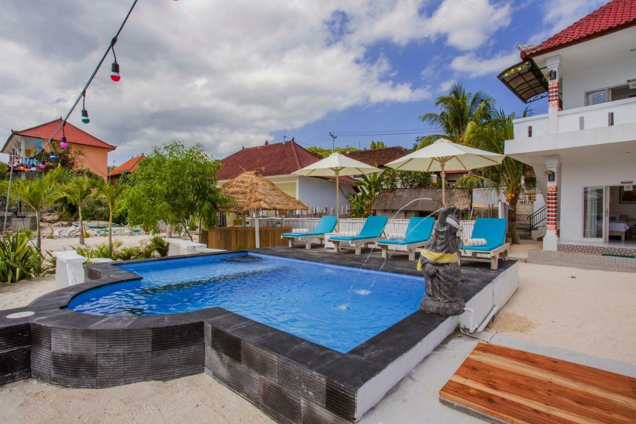 The Waterfront Beach House Нуса Лембонган Екстериор снимка