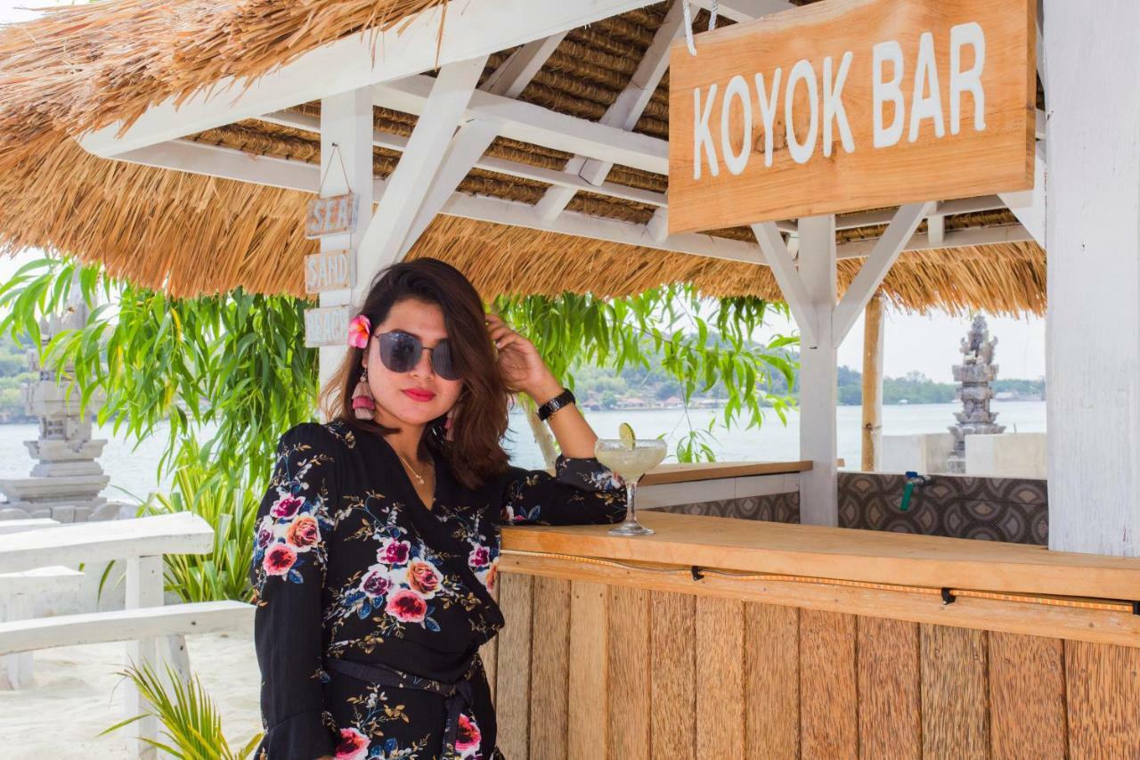 The Waterfront Beach House Нуса Лембонган Екстериор снимка